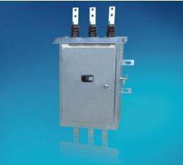 使用防雨配電箱，可放心